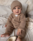 Muts | Walnut