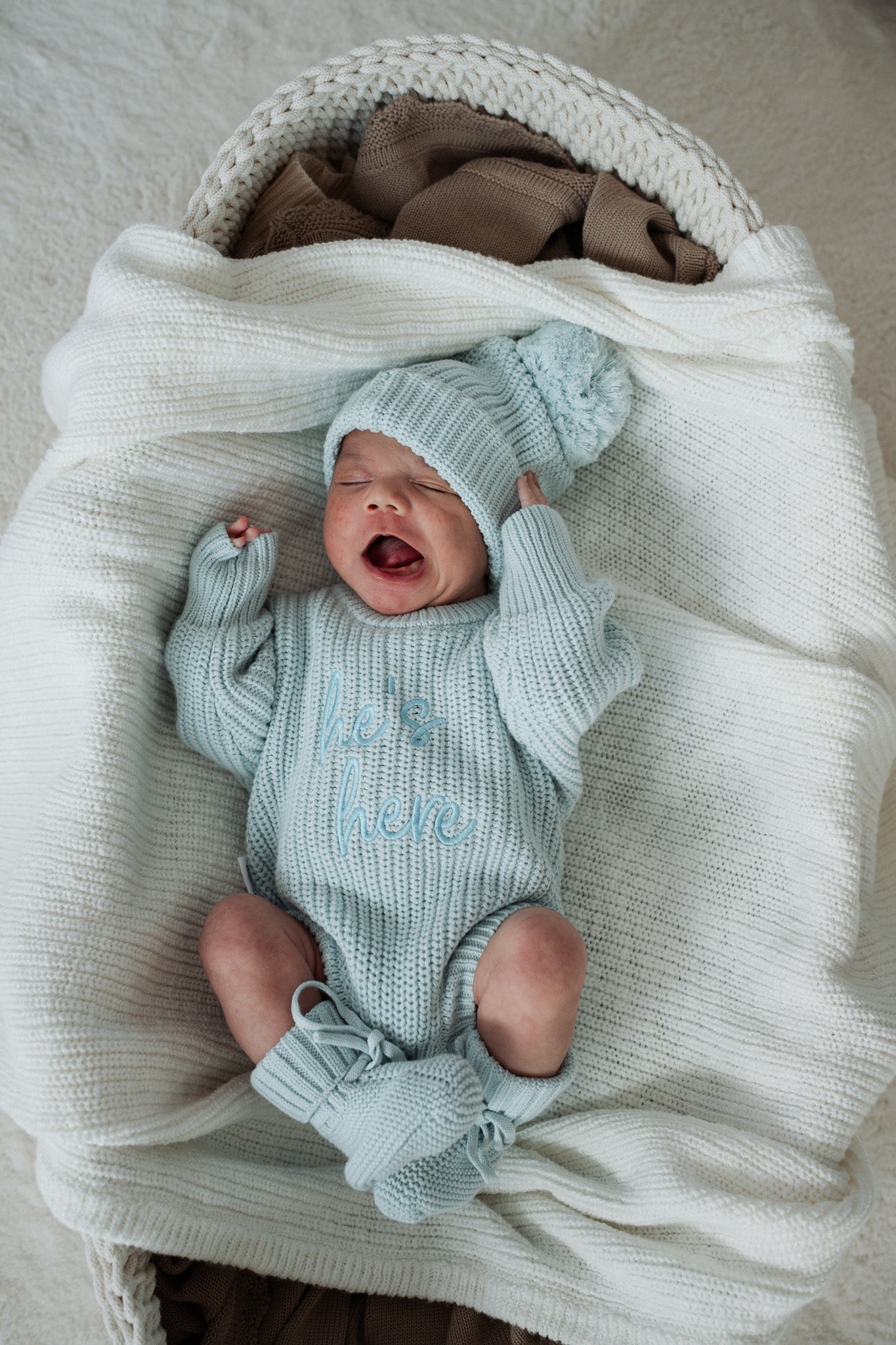 “He’s here” Bundel | Blauw