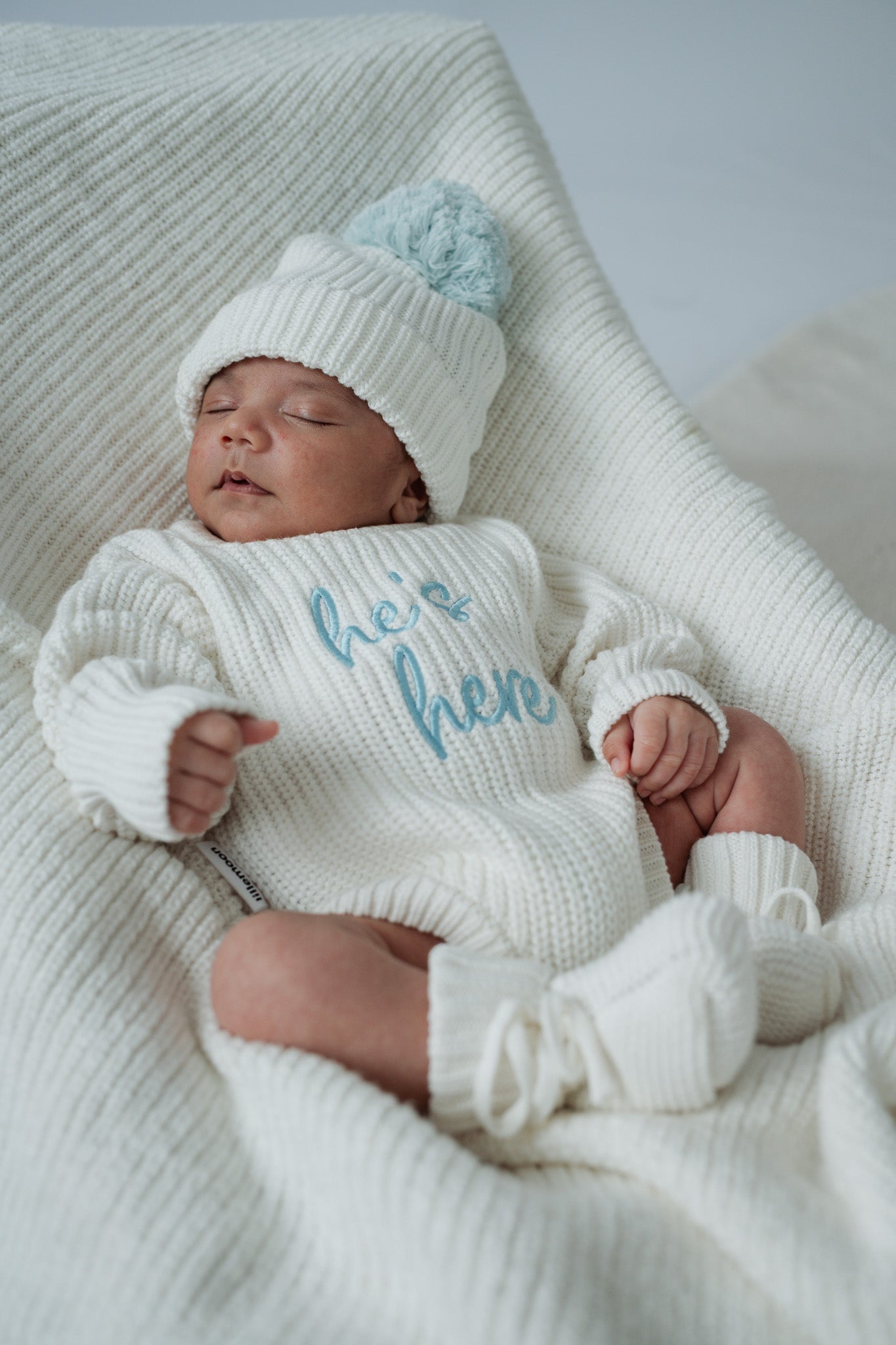 “He’s here” Bundel | Blauw &amp; Milk